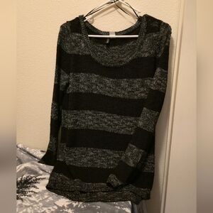 H&M Mesh Striped Sweater Women's Med Goth Basic